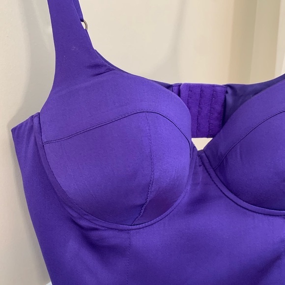 Guess by Marciano size 0 Taryn bodysuit - Picture 4 of 14